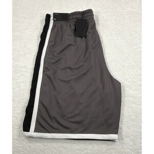 CSG Athletic Shorts Mens 3XL Gray Black Basketball Training 10"‎ Inseam NWT